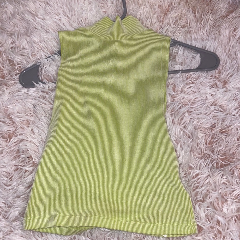 COPY - Cute green turtle neck top